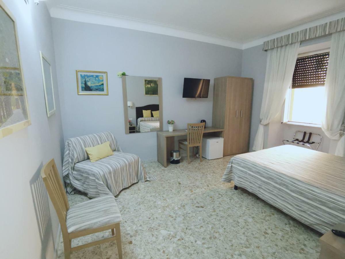 St. Anthony Guest House Rome Buitenkant foto